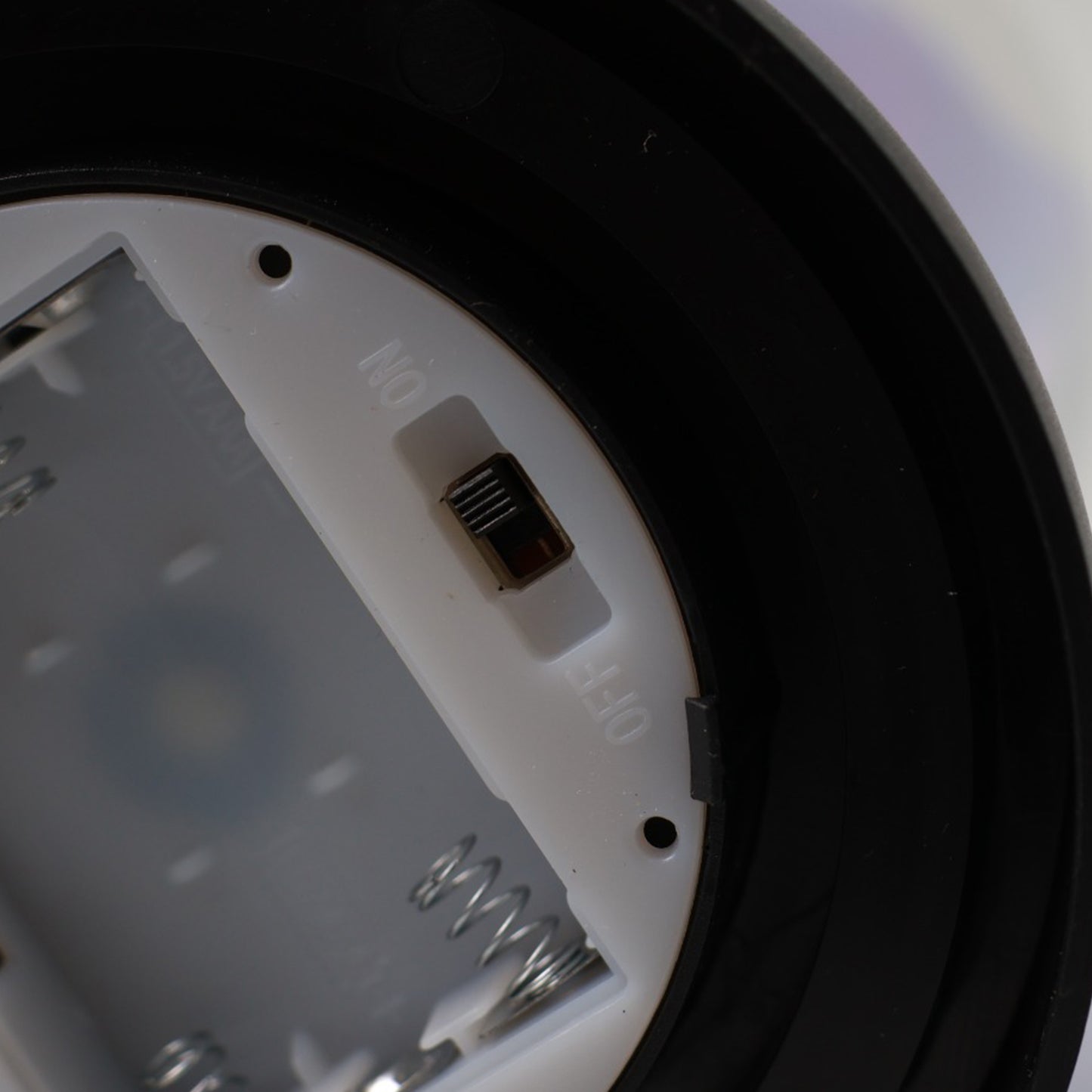 Led-powered Eternal Rose In Plastic Dome (1 Pc  Battery Not Included) - Happy Price - Image 6