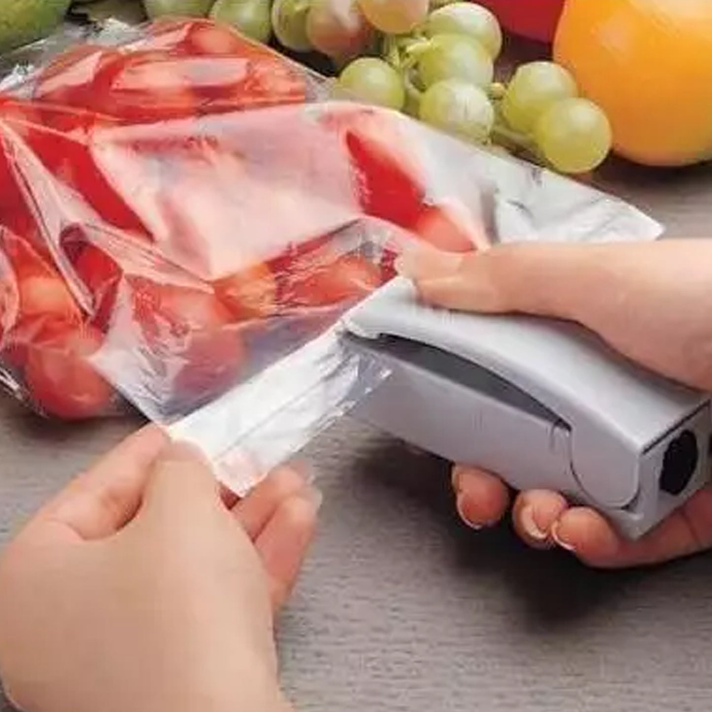 Multifunctional Household Mini Portable Super Sealer Handy Plastic Bag Sealer Sealing Machine - Happy Price - Image 2