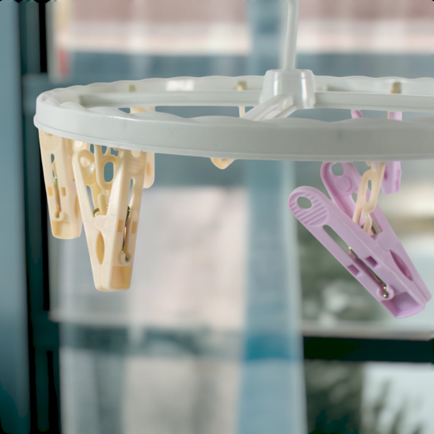 8-Clip Clothes Drying Hanger for Small Laundry Items - Happy Price - Image 2