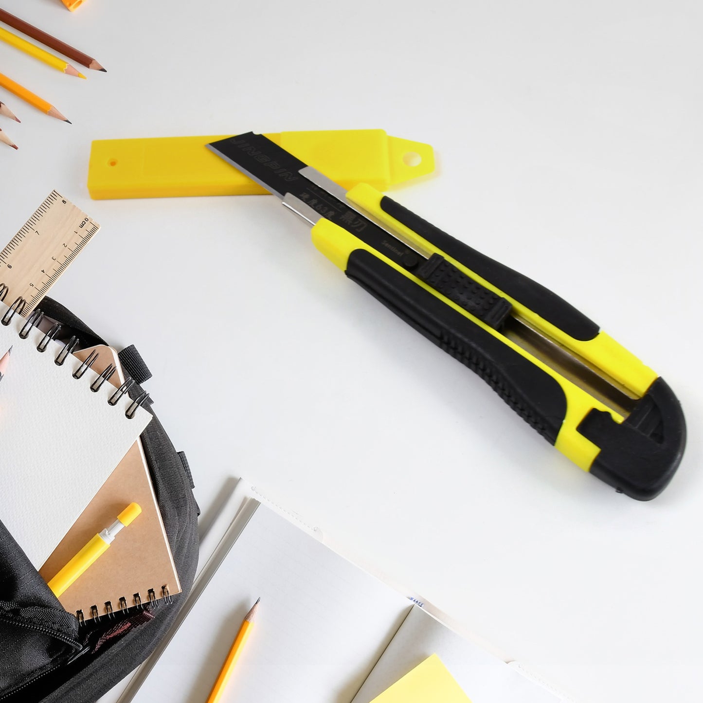 Cutter Knife Set With 1 Replacement Blades Cutter Knife Advanced Tool (1 Pc) - Happy Price - Image 3