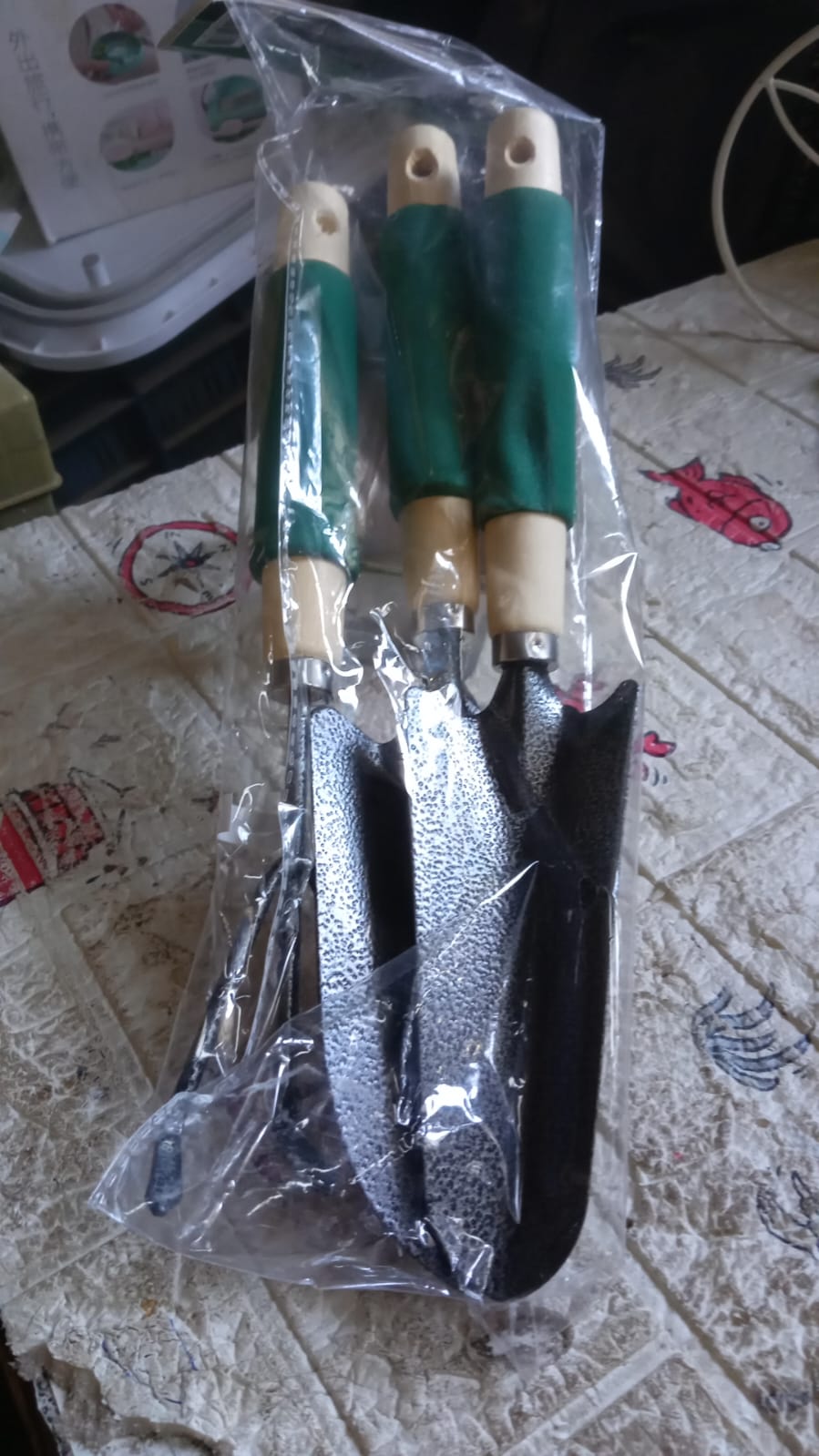 Gardening Tools - Hand Cultivator Trowel Heavy Duty With Ergonomic Wooden Handle For Transplanting And Digging (3 Pcs Set) - Happy Price - Image 7