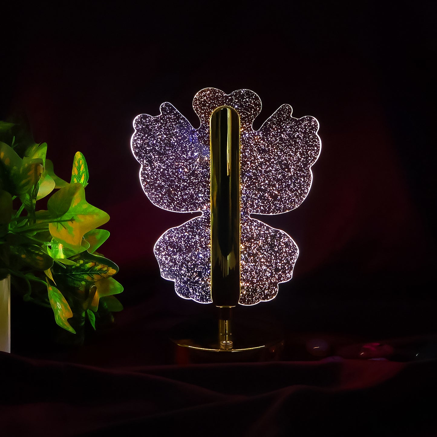 Crystal Table Lamp with Golden Base - USB Rechargeable LED Decorative Light (1 Pc) - Happy Price - Image 5