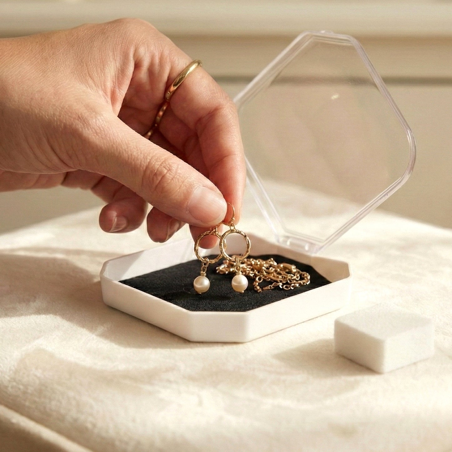 Jewellery Display Storage Box For Rings Earrings  Small Items (12 Pc)