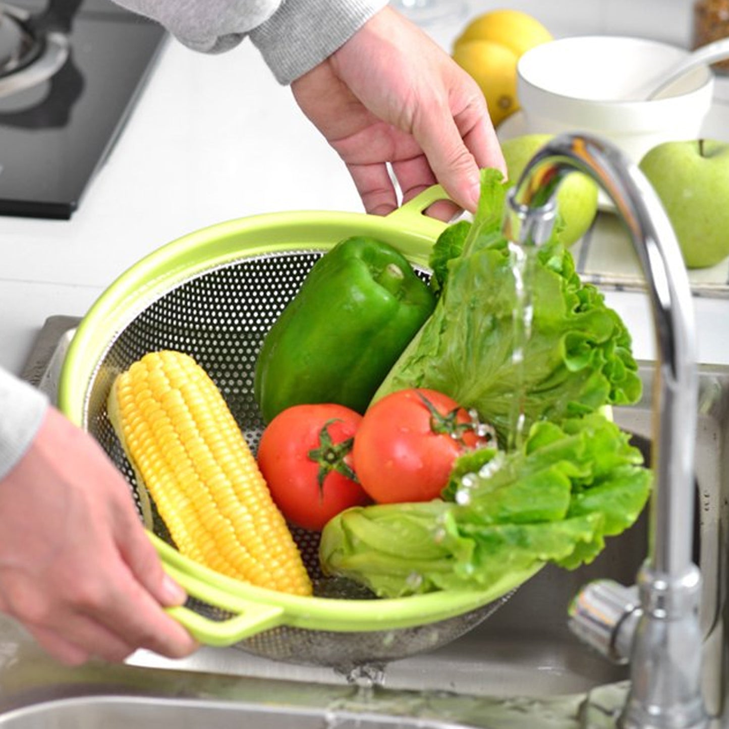 Big Stainless Steel Colander With Handle Large Metal Mesh Basket Strainer For Pasta Spaghetti Berry Veggies Fruits  Kitchen Food Colander Dishwasher Safe (1 Pc ) - Happy Price - Image 5