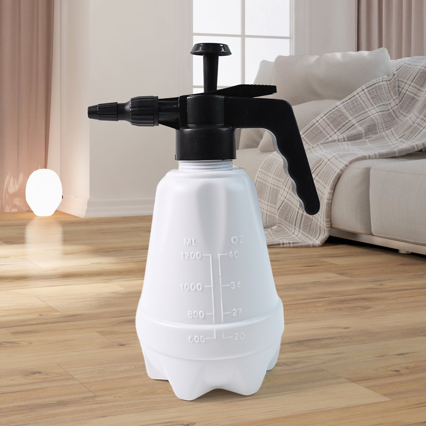 Heavy-duty Plastic Pressure Spray Bottle (1.5 L) - Happy Price - Image 3