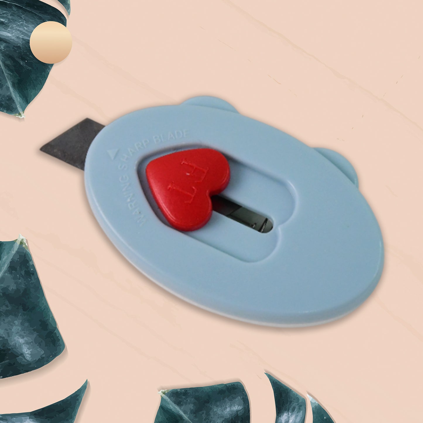 Mini Utility Cutter Knife with Heart Safety Lock (1 Pc) - Happy Price - Image 4