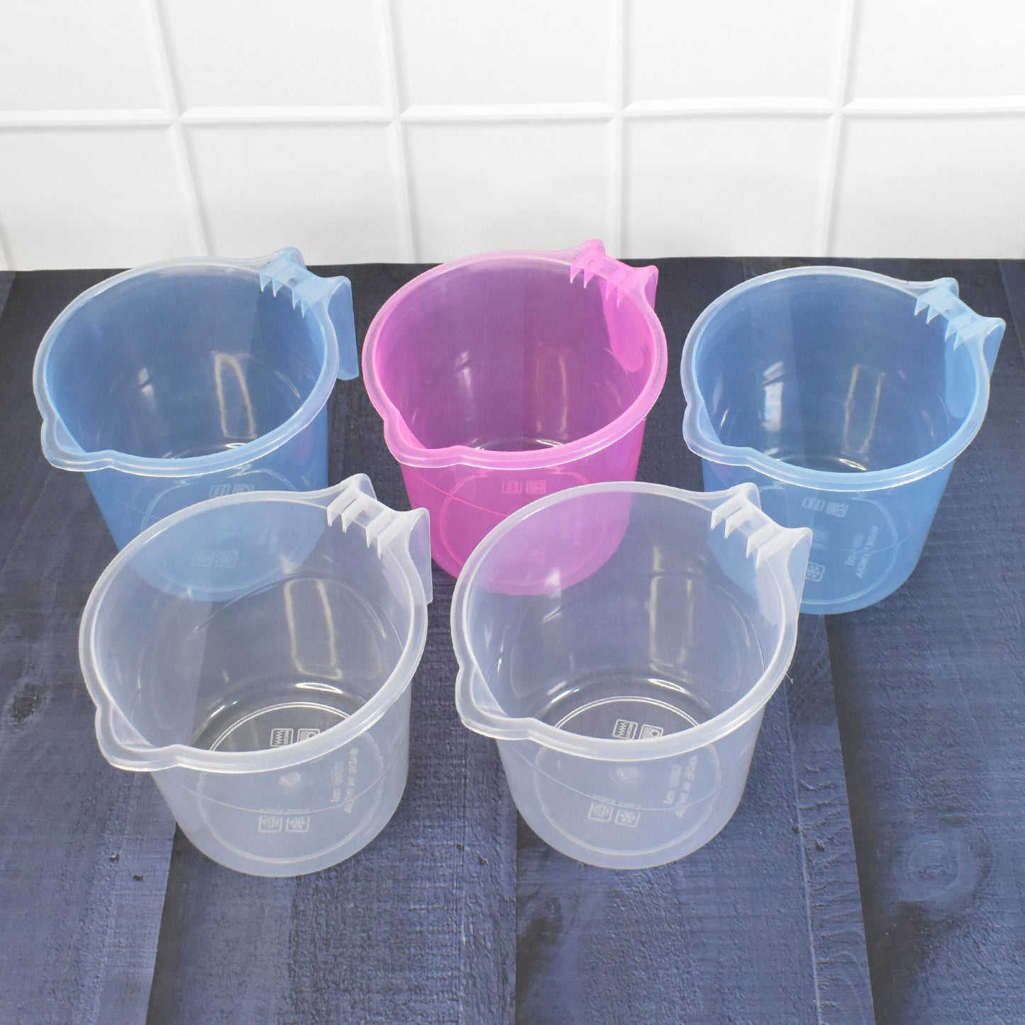 Plastic Round Transparent Bath Water Mug (5 Pc  Mix Colour  1200 Ml) - Happy Price - Image 2