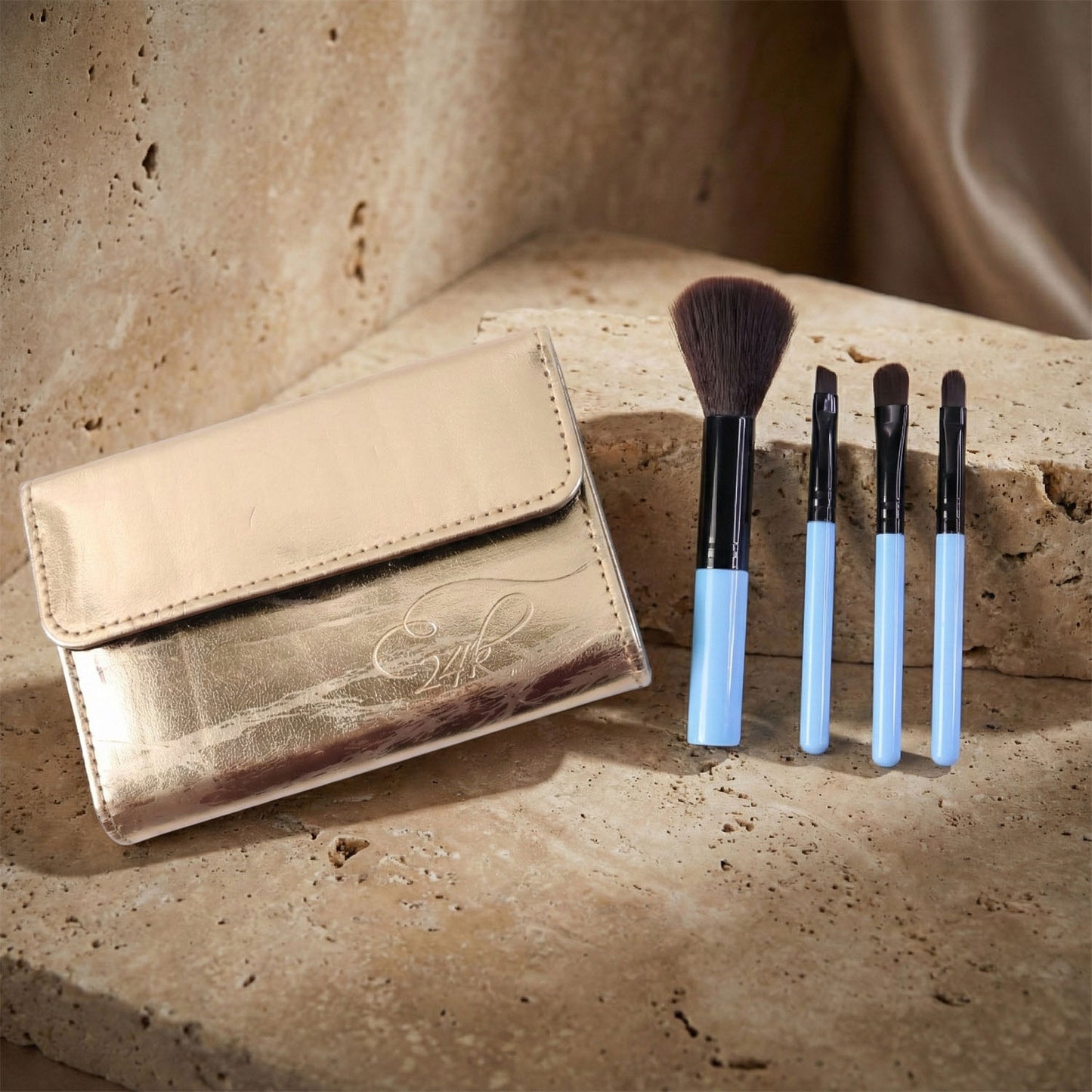 4-in-1 Makeup Brush Set with Pouch - Compact Face & Eye Brushes - Happy Price - Image 3