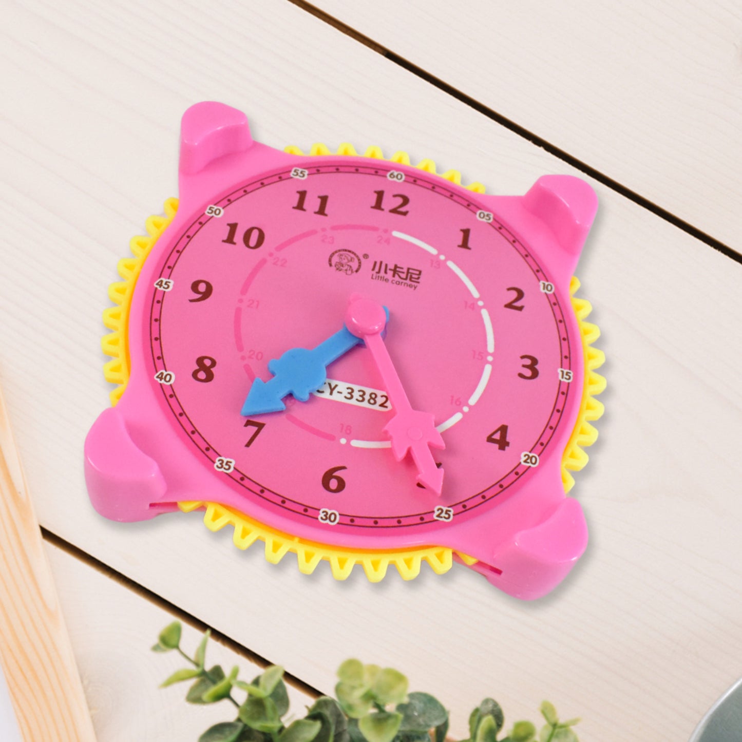 2-in-1 Navigation  Direction North-south Compass With Clock (1 Pc) - Happy Price - Image 3