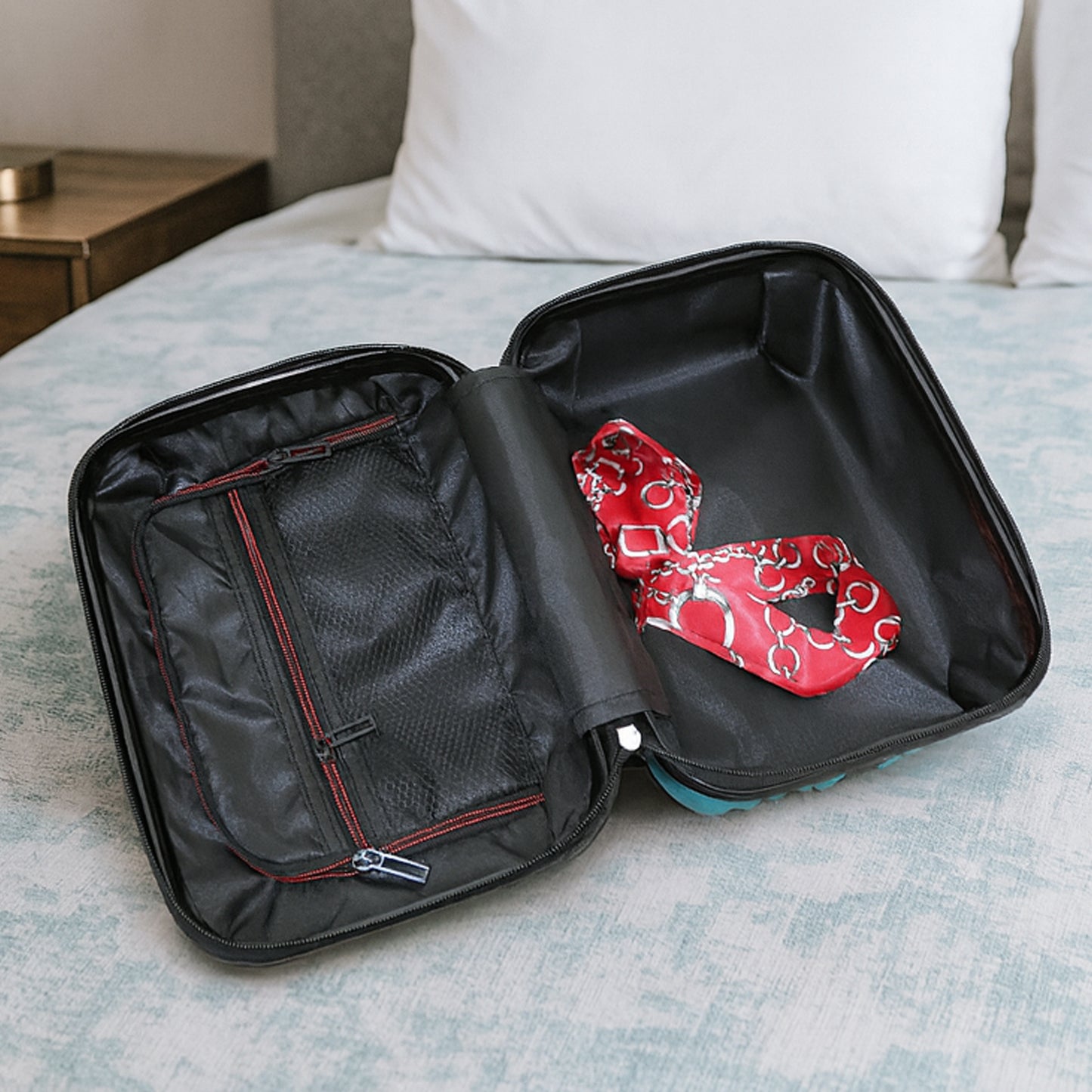 4-Piece Hard Shell Luggage Set - Durable Travel Suitcases in Multiple Sizes - Happy Price - Image 4