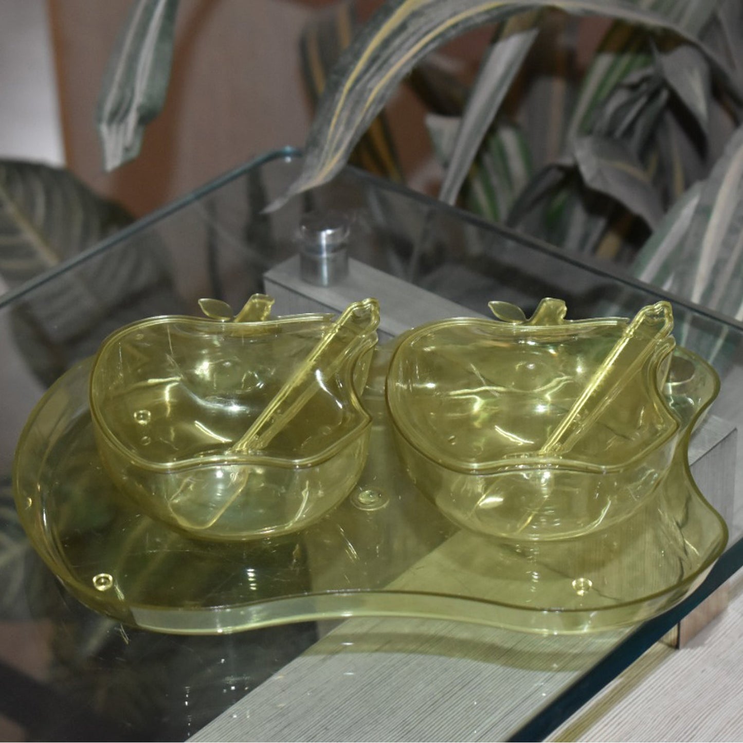 Apple Shape Tray Bowl Used For Serving Snacks And Various Food Stuffs. - Happy Price - Image 2