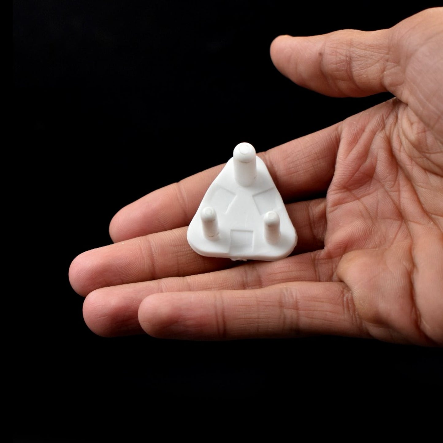 Baby Safety Small Electrical Socket Cover Outlet Plug Protector (Pack Of 100pc) - Happy Price - Image 7