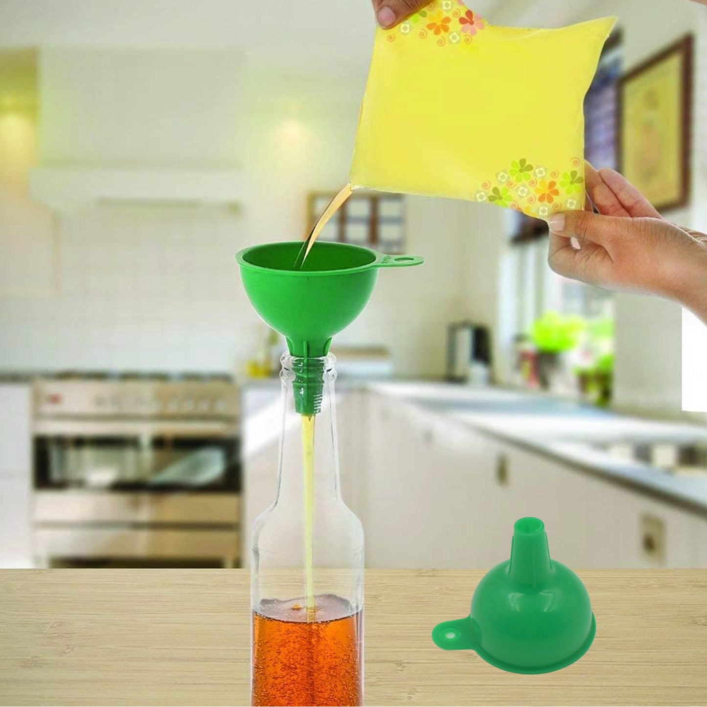 4237 Silicone Funnel For Pouring Oil Sauce Water Juice And Small Food-grainsfood Grade Silicone Funnel (1 Pc Green) - Happy Price - Image 3