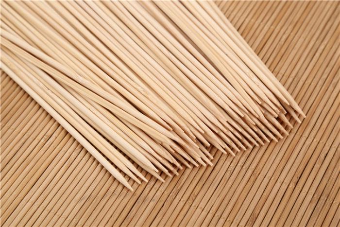 Camping Wooden Color Bamboo Bbq Skewers Barbecue Shish Kabob Sticks Fruit Kebab Meat Party Fountain Bamboo Bbq Sticks Skewers Wooden (20cm) - Happy Price - Image 3