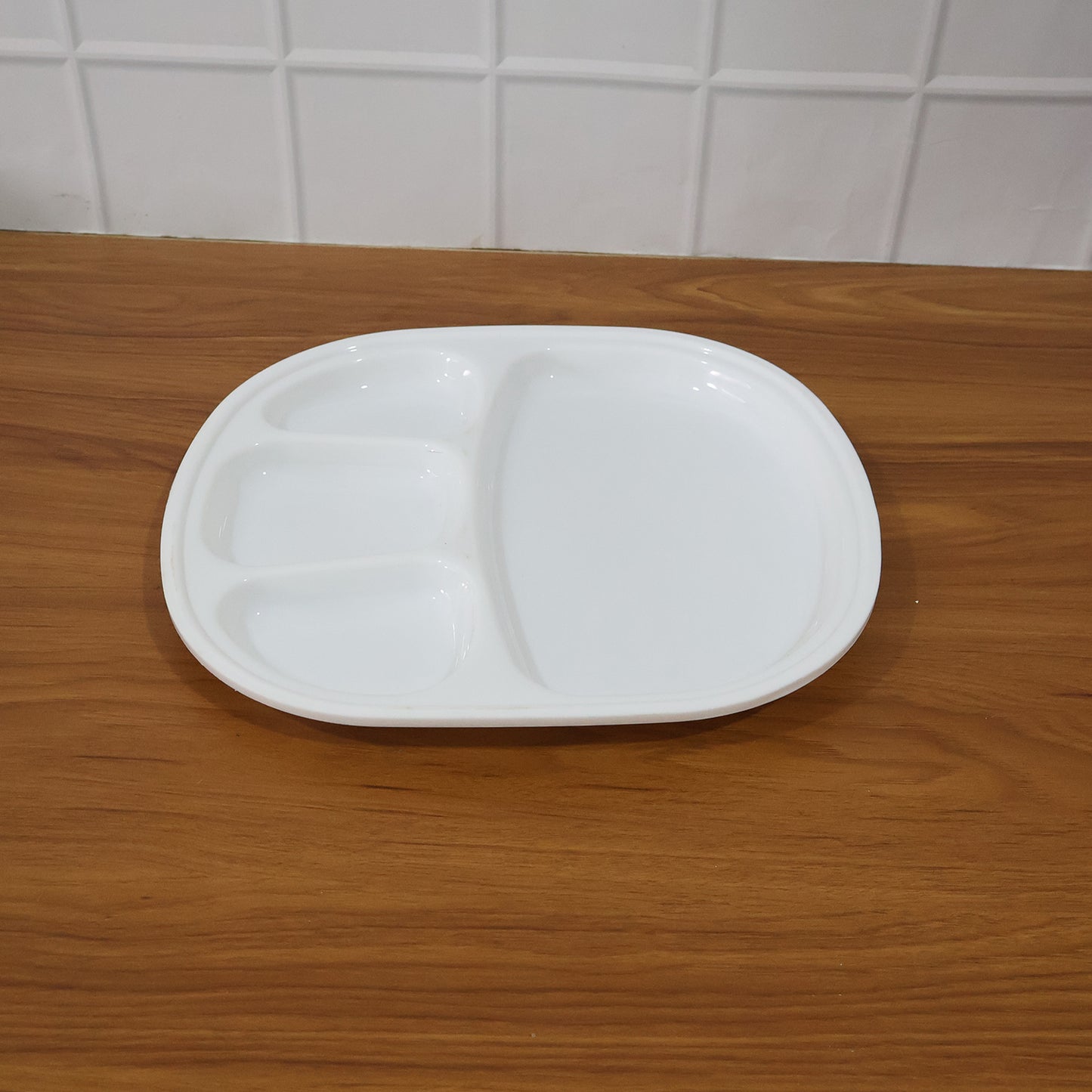 4 Section Plastic Thali Plate - Large Compartment Dinner Serving Dish (31x28 cm, White) - Happy Price - Image 6