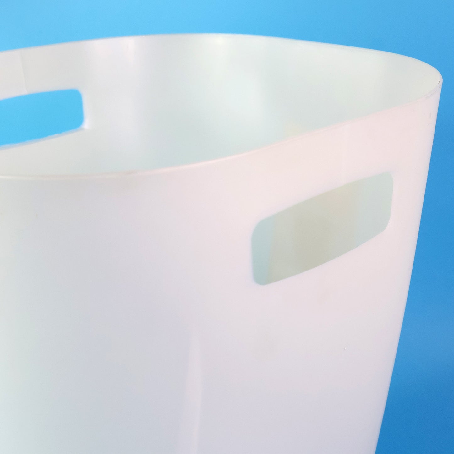 Modern Square Dustbin with Handles for Home & Office (26x23 cm) - Happy Price - Image 4
