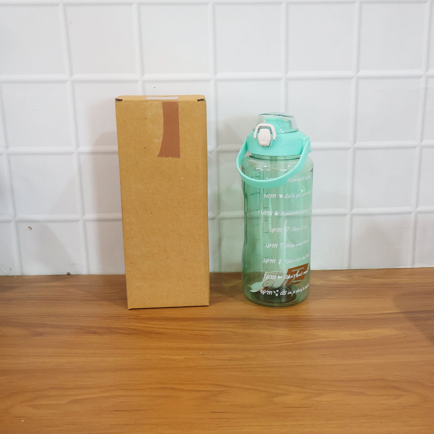 2 Litre Large Capacity Sports Water Bottle with Straw and Carry Handle - Leakproof Hydration Bottle (1 Pc) - Happy Price - Image 7