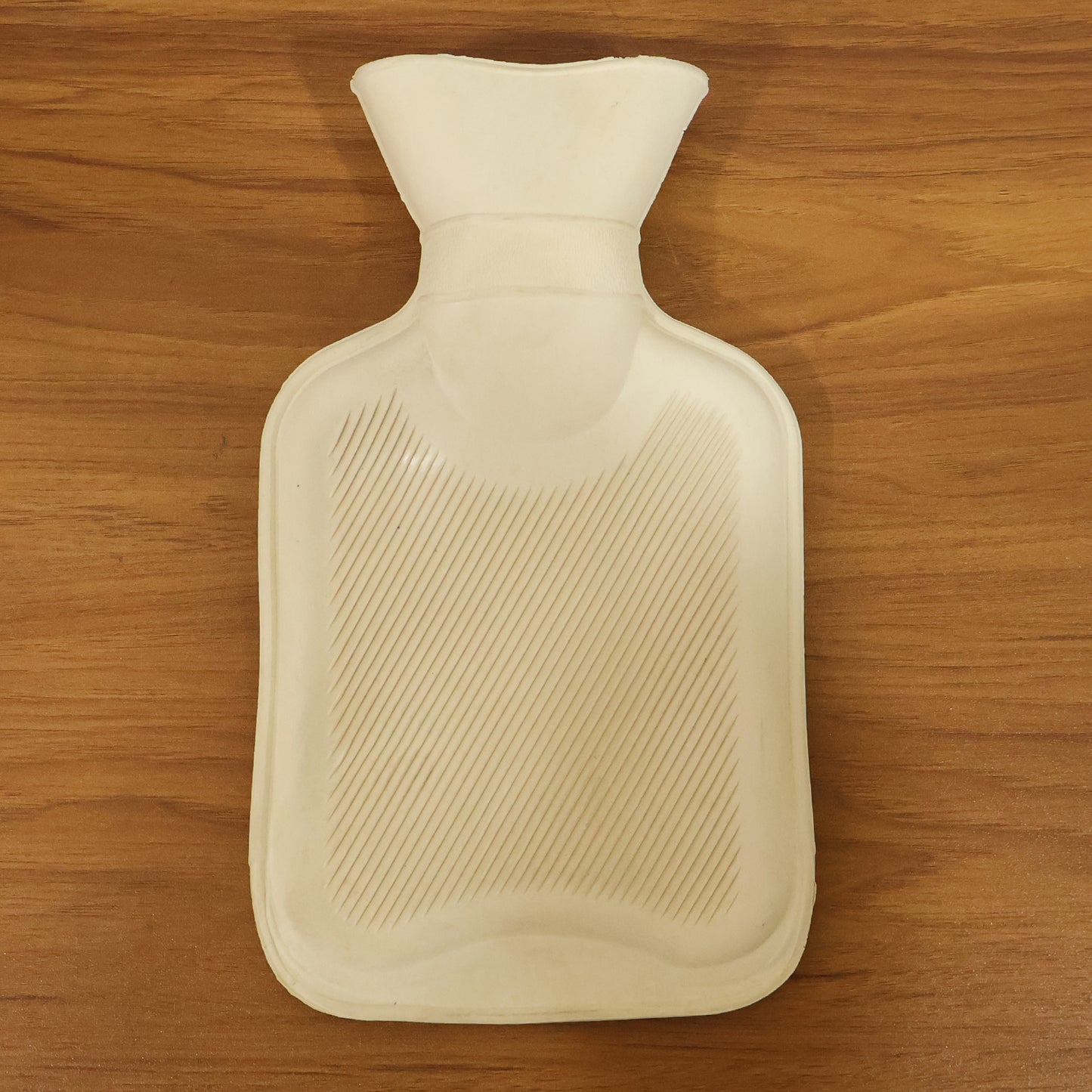 Reusable Hot Water Bag for Pain Relief & Warm Compress Therapy (1 Pc) - Happy Price - Image 7