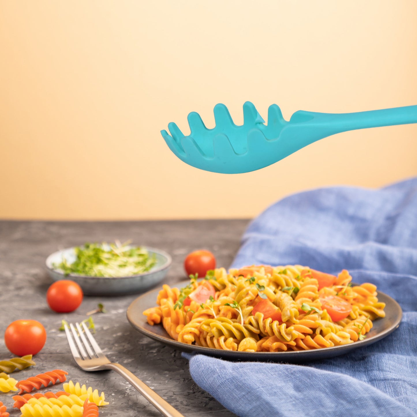 Pasta Fork Cutlery Food Grade Kitchen Non Slip Heat Resistant Spaghetti Spoon Best Kitchen Appliances (29cm) - Happy Price - Image 2
