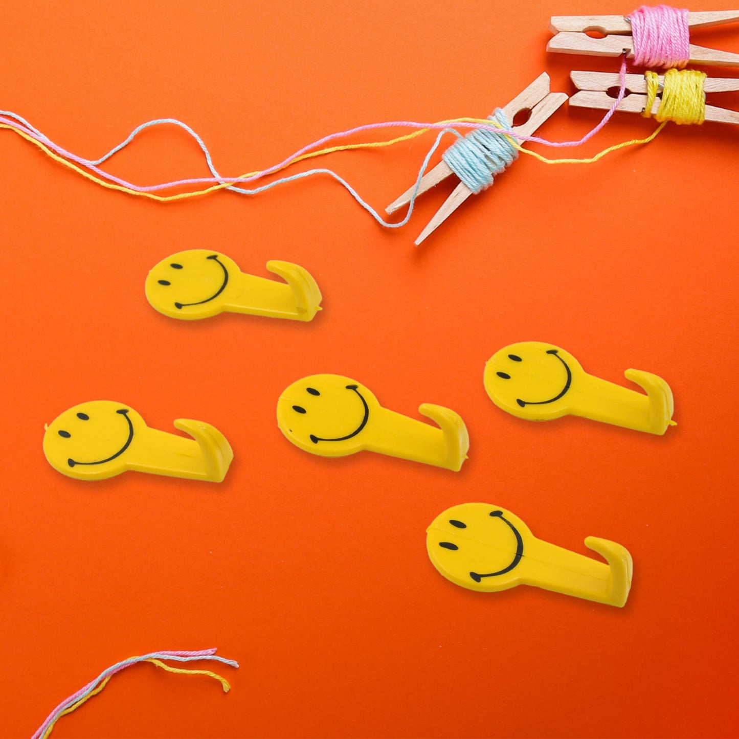 4 Pc Adhesive Hook For Holding Stuffskey And Other Items - Happy Price - Image 4