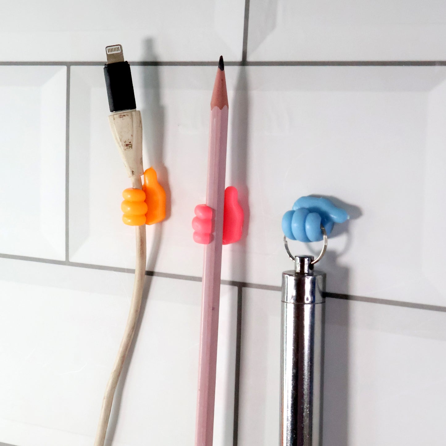 10 Pcs Mini Utility Hangers - Anti-Slip Spiral Grip for Drying Small Items - Happy Price - Image 4