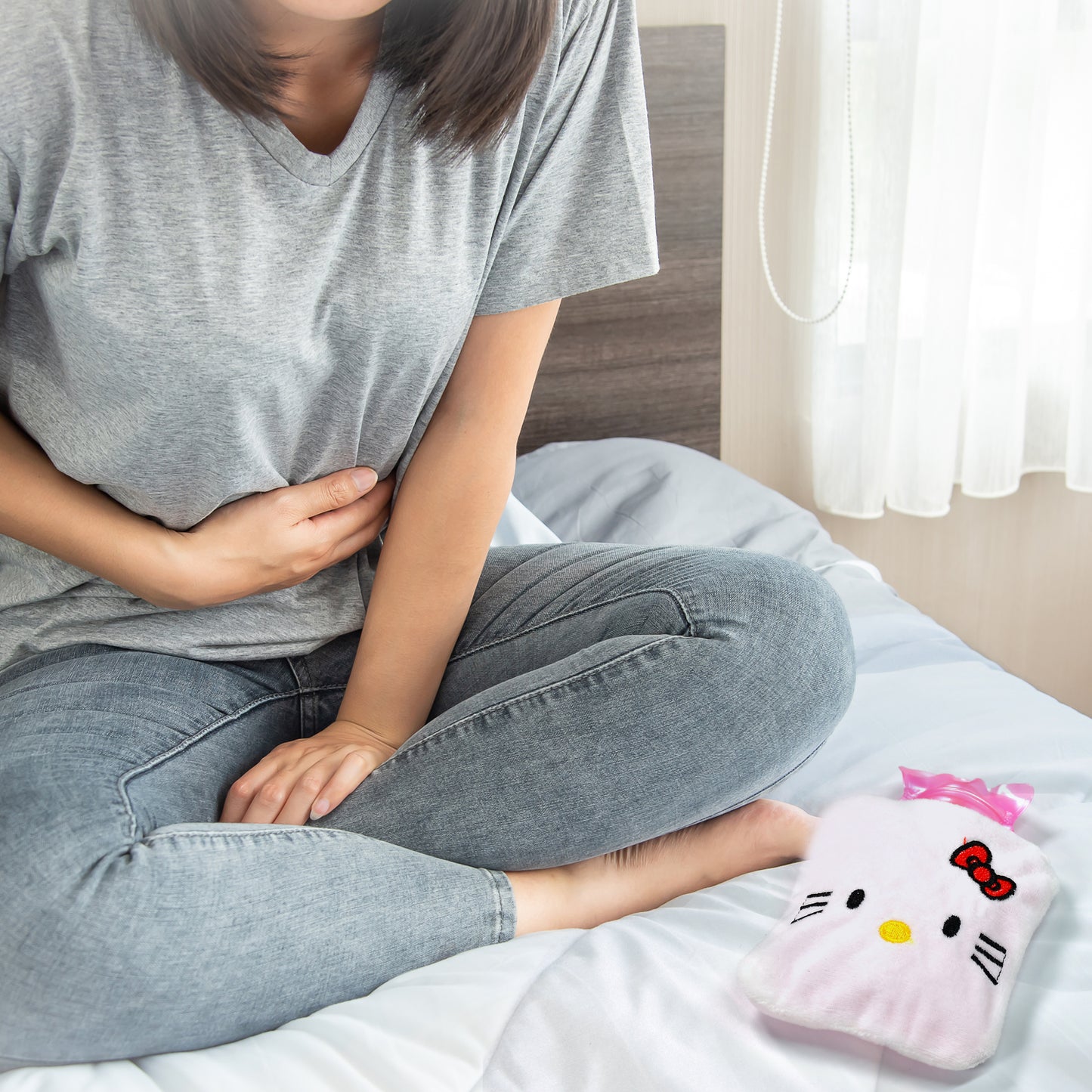 White Hello Kitty Small Hot Water Bag With Cover For Pain Relief Neck Shoulder Pain And Hand Feet Warmer Menstrual Cramps. - Happy Price - Image 2