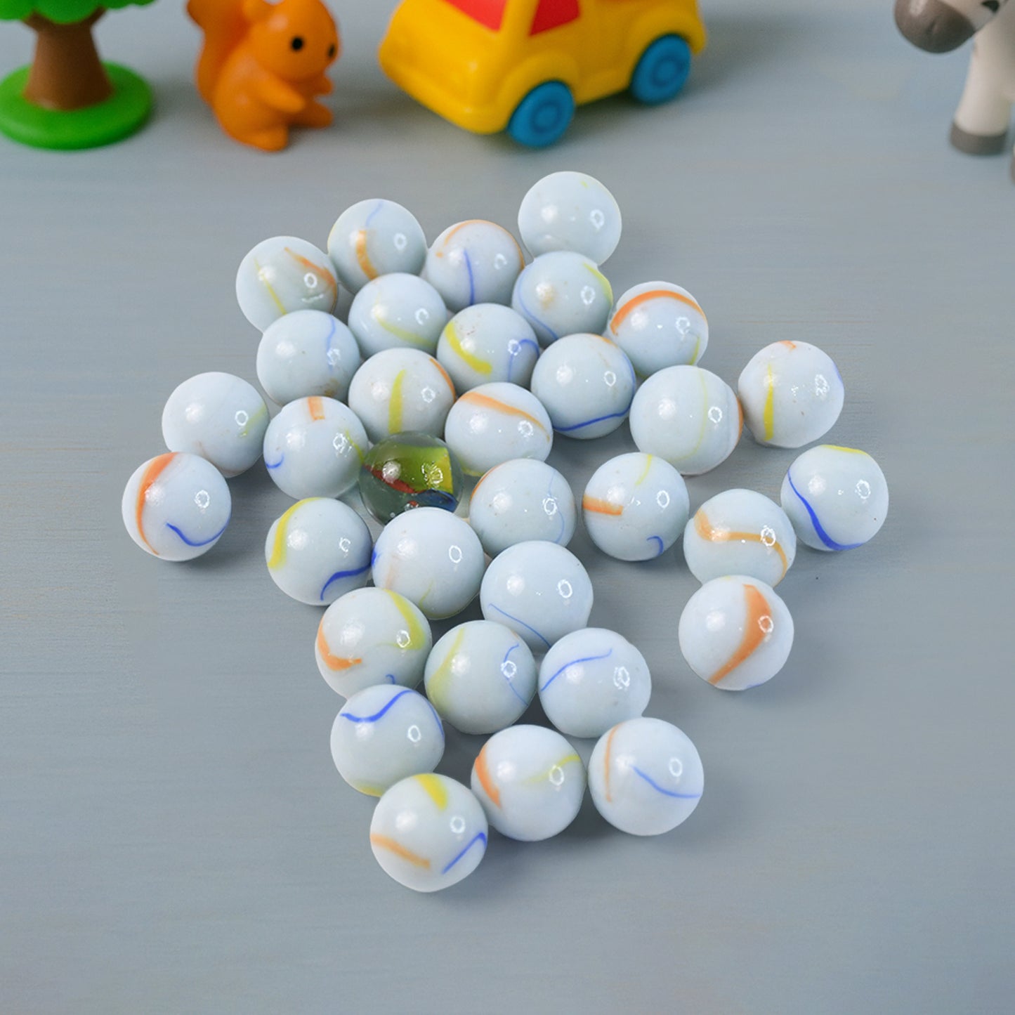 Classic White Glass Marbles with Swirls - Approx 30 Pcs Pack for Games & Crafts - Happy Price - Image 3