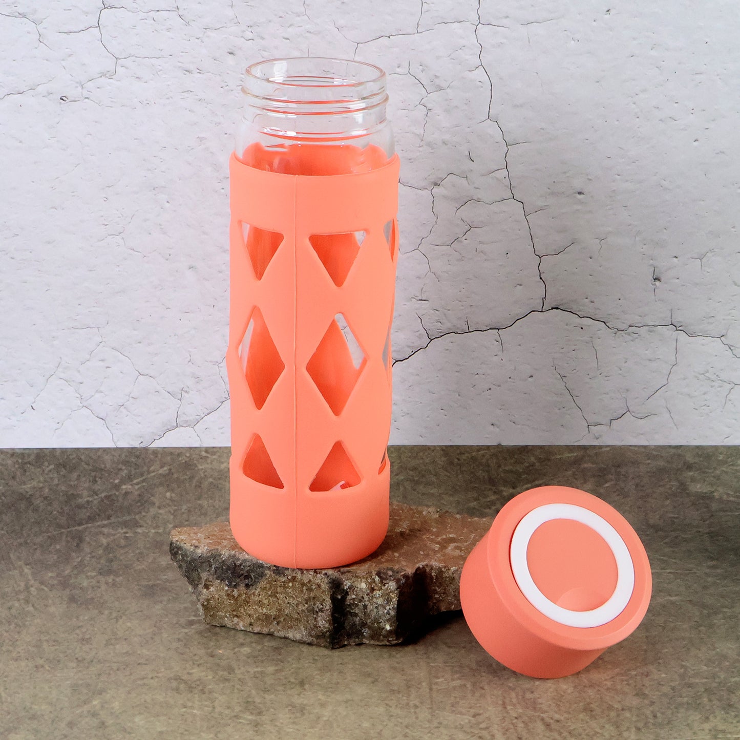 Glass Water Bottle with Protective Sleeve - 480 ML (1 Pc) - Happy Price - Image 5