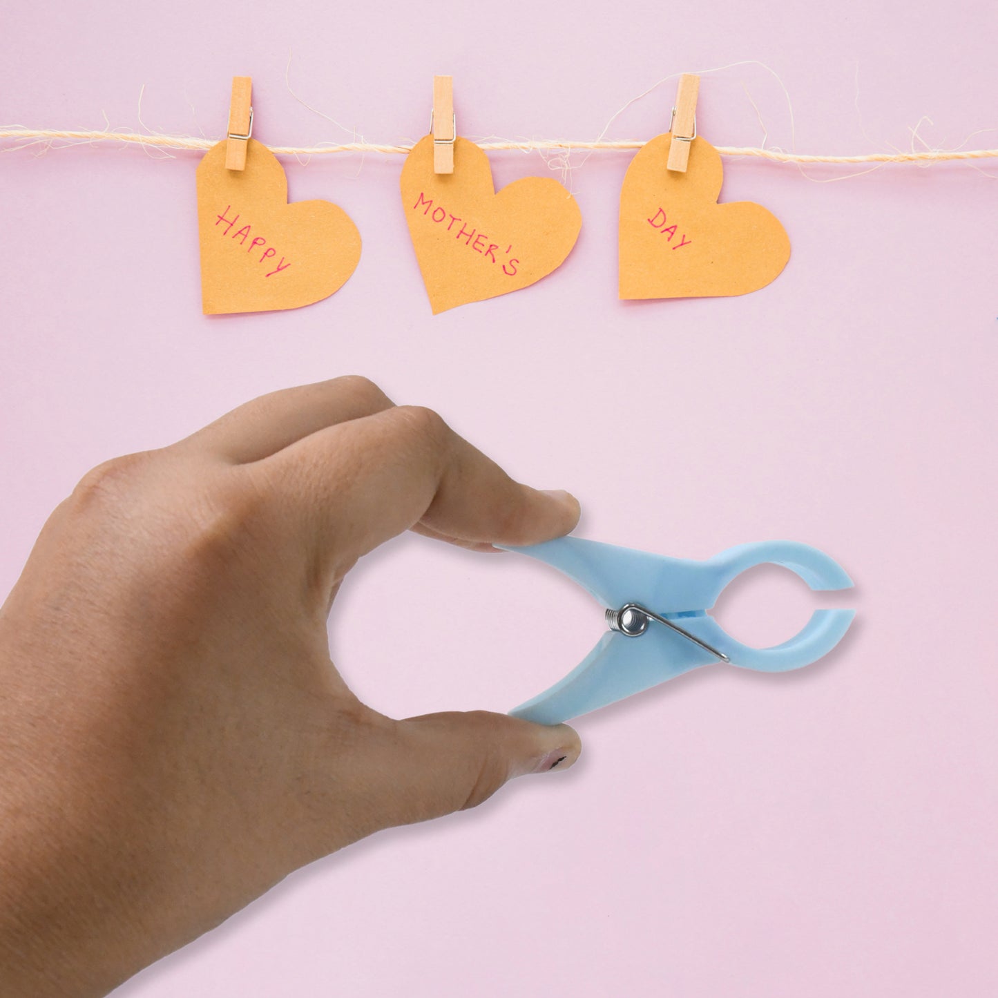 Plastic Cloth Clips (Multicolour) - Pack Of 12 - Happy Price - Image 6