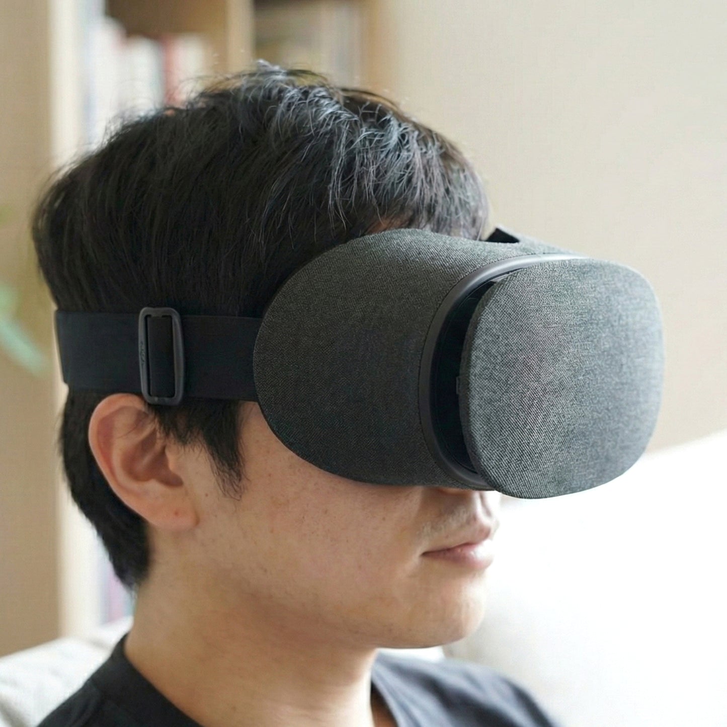 VR Headset Comfort Mask with Adjustable Strap - 1 Pc - Happy Price - Image 5