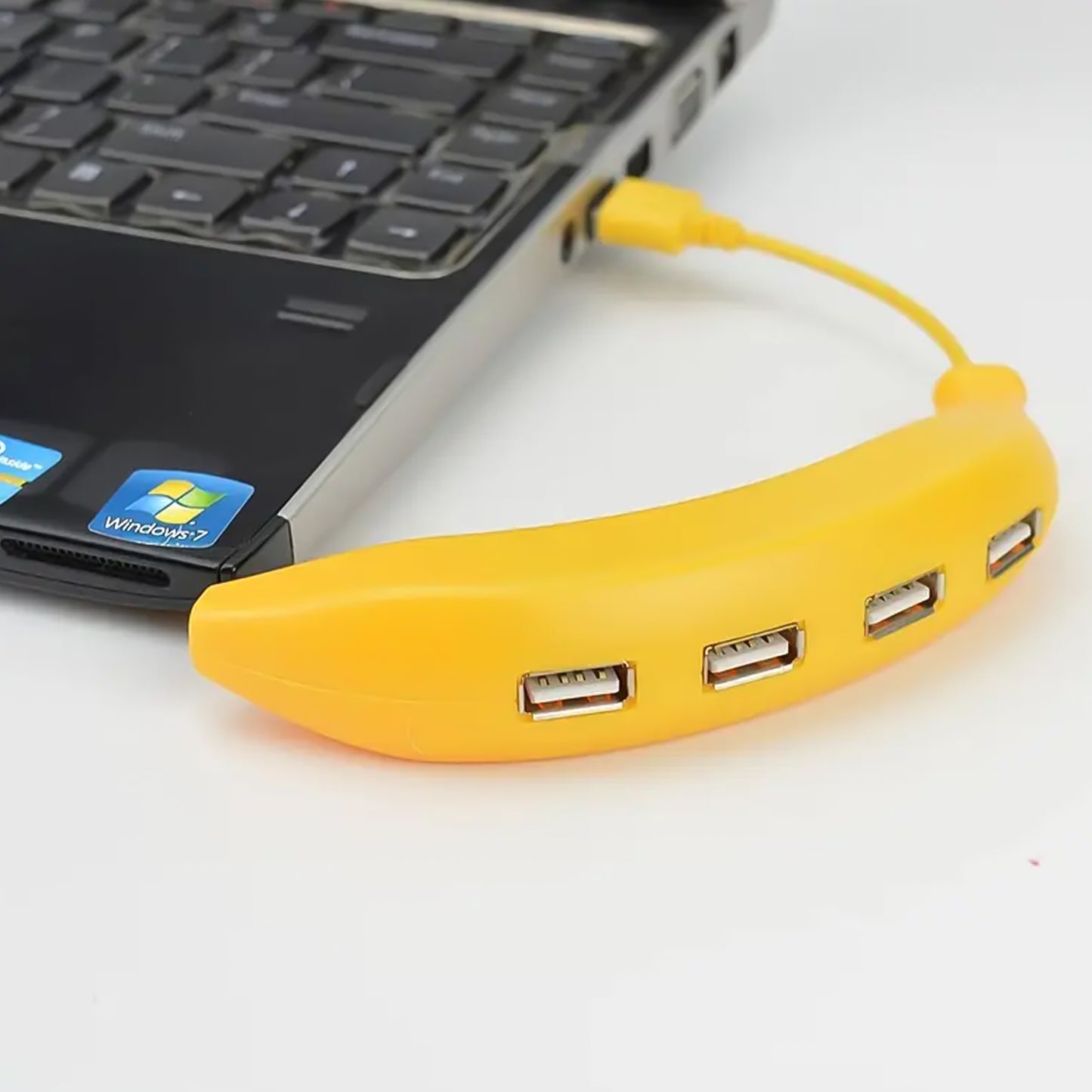 Banana Shape Usb Hub 2.0 Hub Usb Splitter 4-port Usb Hub (1 Pc) - Happy Price - Image 3