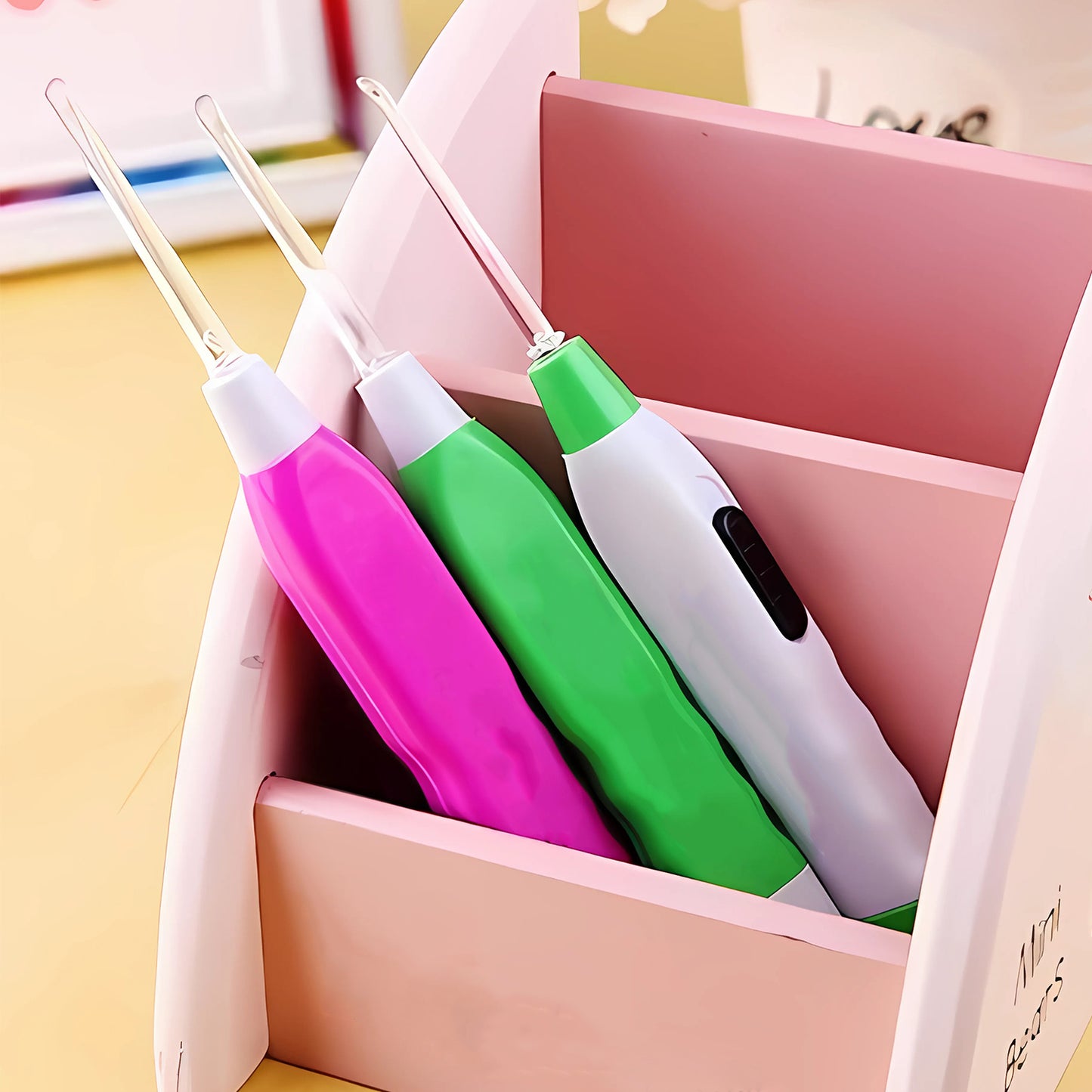 White Led Flashlight Earpick With Tweezer (1 Pc) - Happy Price - Image 5