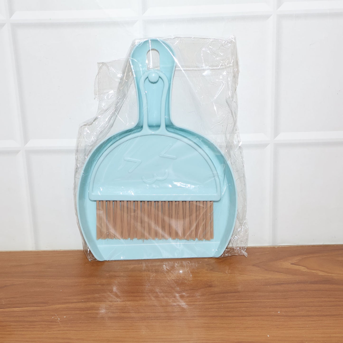 Compact 2-in-1 Dustpan and Brush Set for Quick Home Cleaning (1 Set) - Happy Price - Image 7