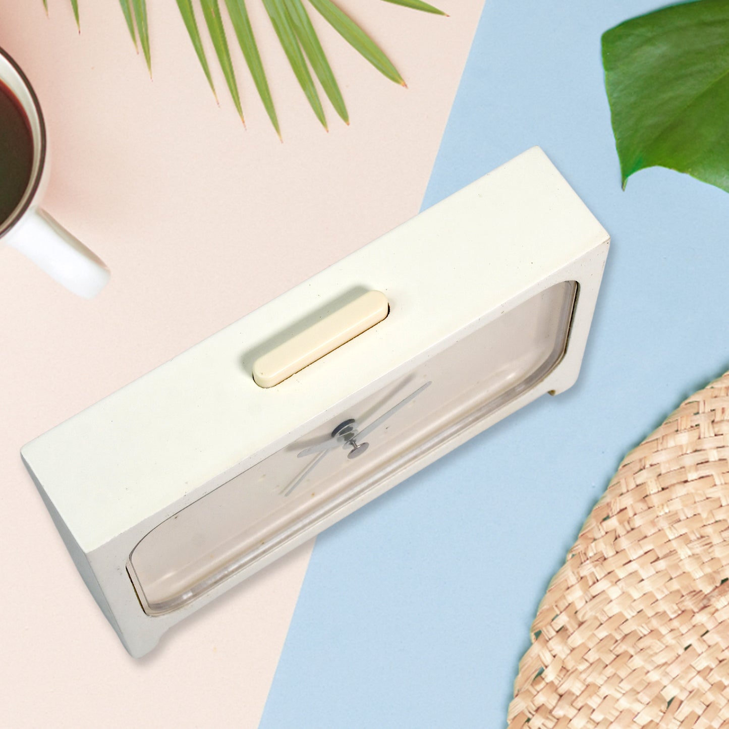 Modern Desktop Clock (1 Pc) - Happy Price - Image 3