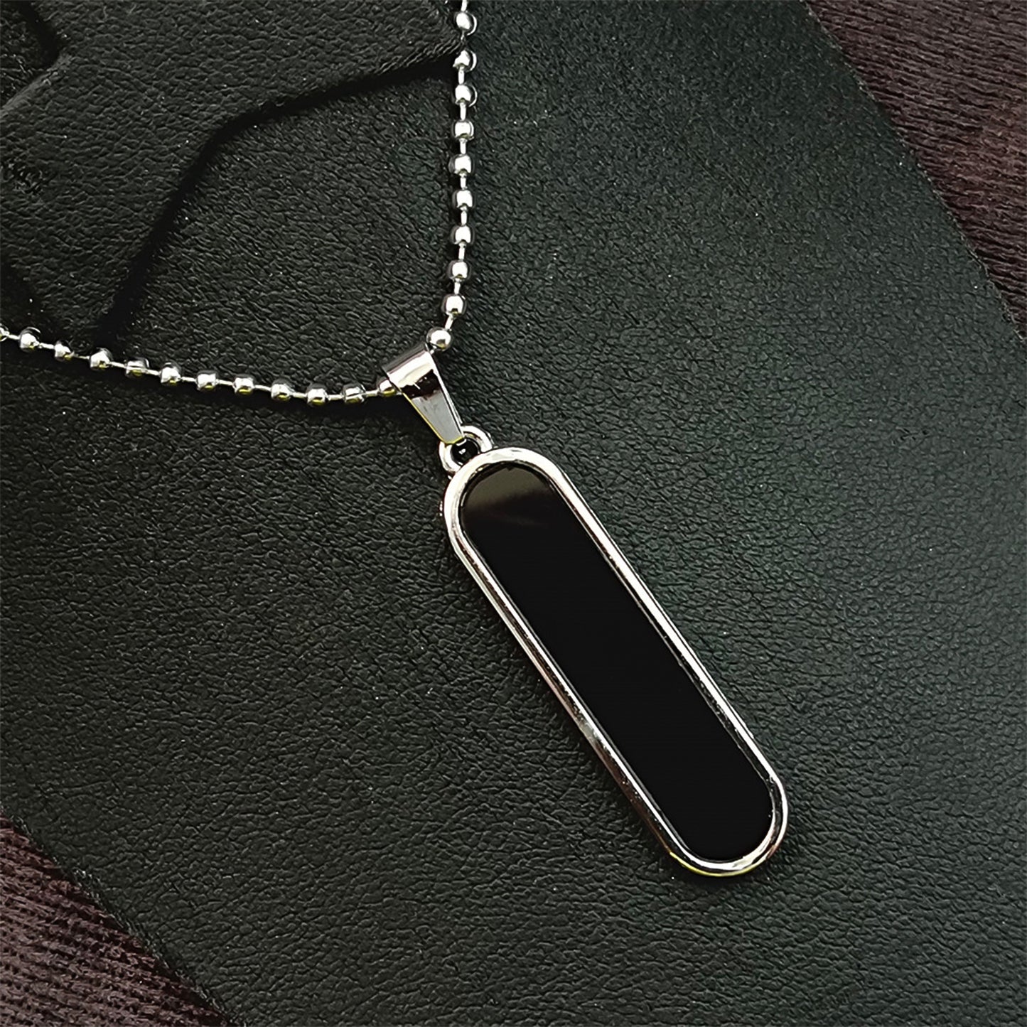 Minimalist Bar Pendant Necklace with Chain (1 Pc) - Sleek Rectangular Design - Happy Price - Image 5