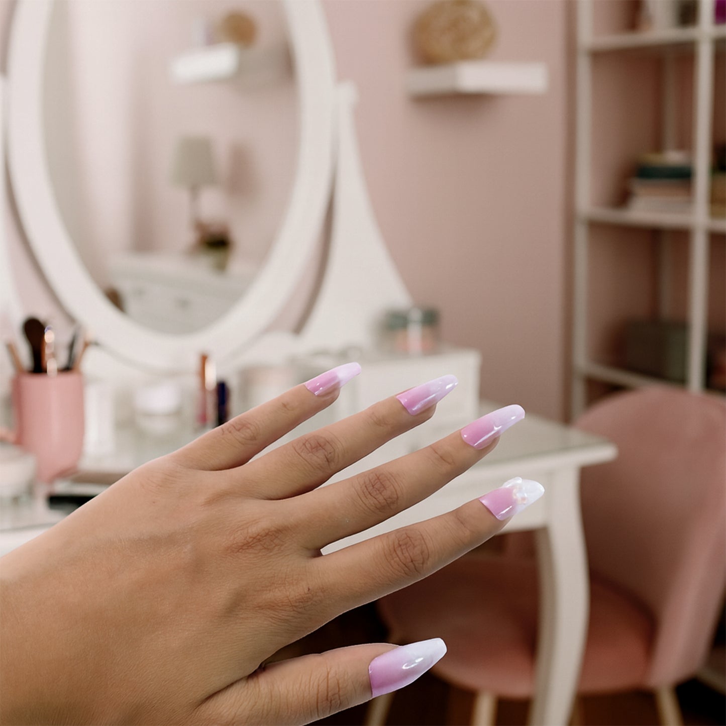 Artificial Press-On Nails - Long Coffin Shape, Mix Design, Glossy Finish (1 Set) - Happy Price - Image 6