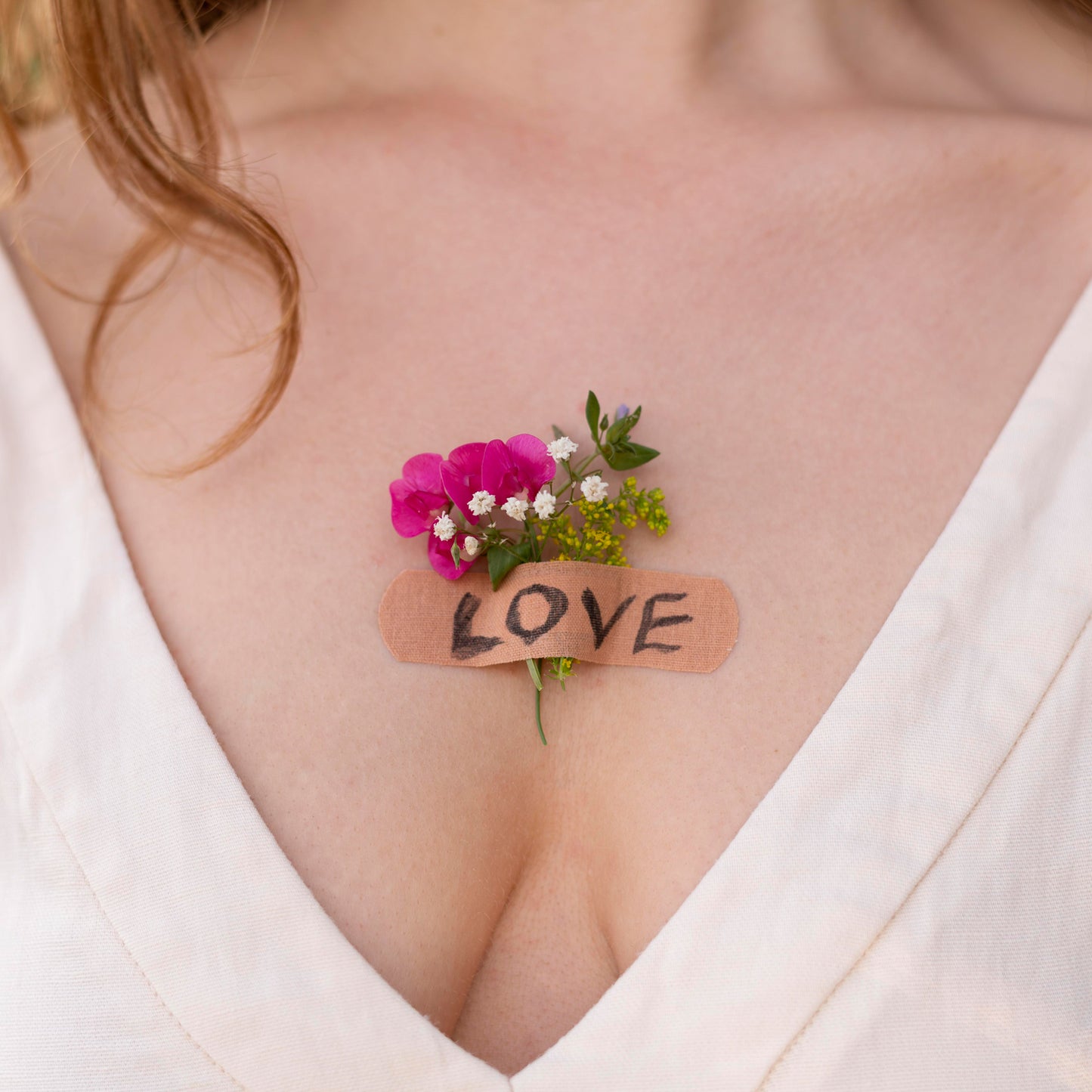 Boob Tape With 10 Pairs Nipple Cover Cotton Wide Thin Breast Tape - Womens  Girls Breast Lift Booby Tape - Push Up  Lifting Tape - Suitable For All Breast Types - Breast Lift Bra Tape - Bob Tape For Natural Breast Lift (1 Pc 5 Meters) - Happy Price - Image 5