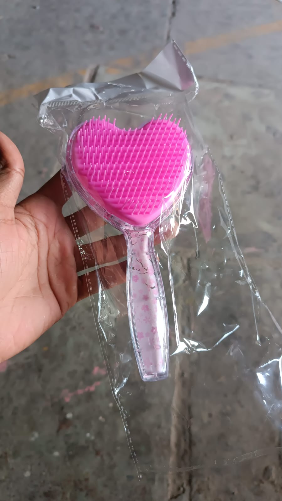 Heart Shape Hair Brush Massage Shower Comb (1 Pc) - Happy Price - Image 7