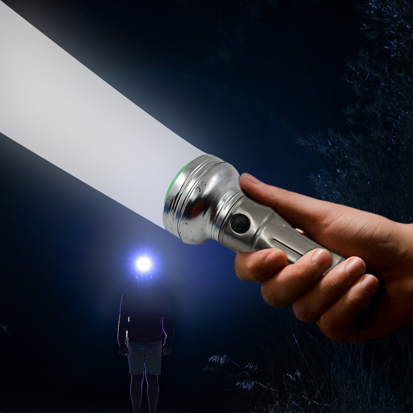 Nostalgic Flashlightflashlight Outdoor Portable Nostalgic Simple Iron Outdoor Old-fashioned Flashlight - Happy Price - Image 2