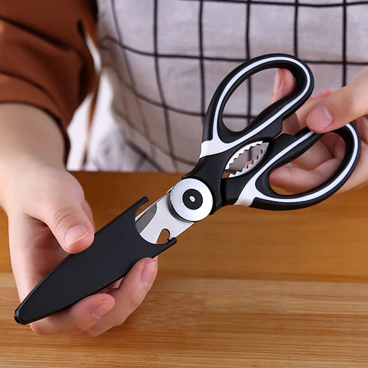 3 In1 Multi-function Kitchen Household For Vegetables Fruit Cheese  Meat Slices With Bottle Opener Stainless Steel Sea Food Scissor (1 Pc ) - Happy Price - Image 4