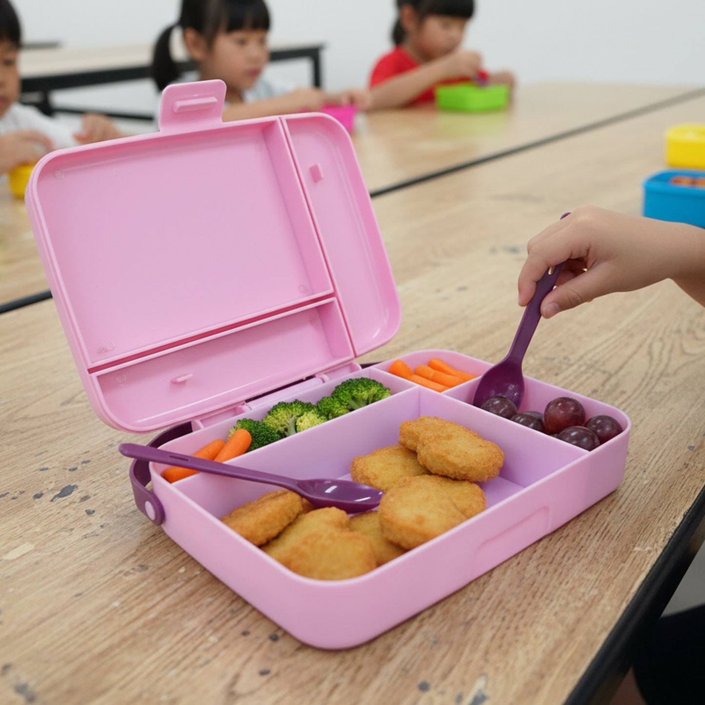 Leak-Proof 3-Compartment Lunch Box with Spoon Set - 1 Set - Happy Price - Image 3