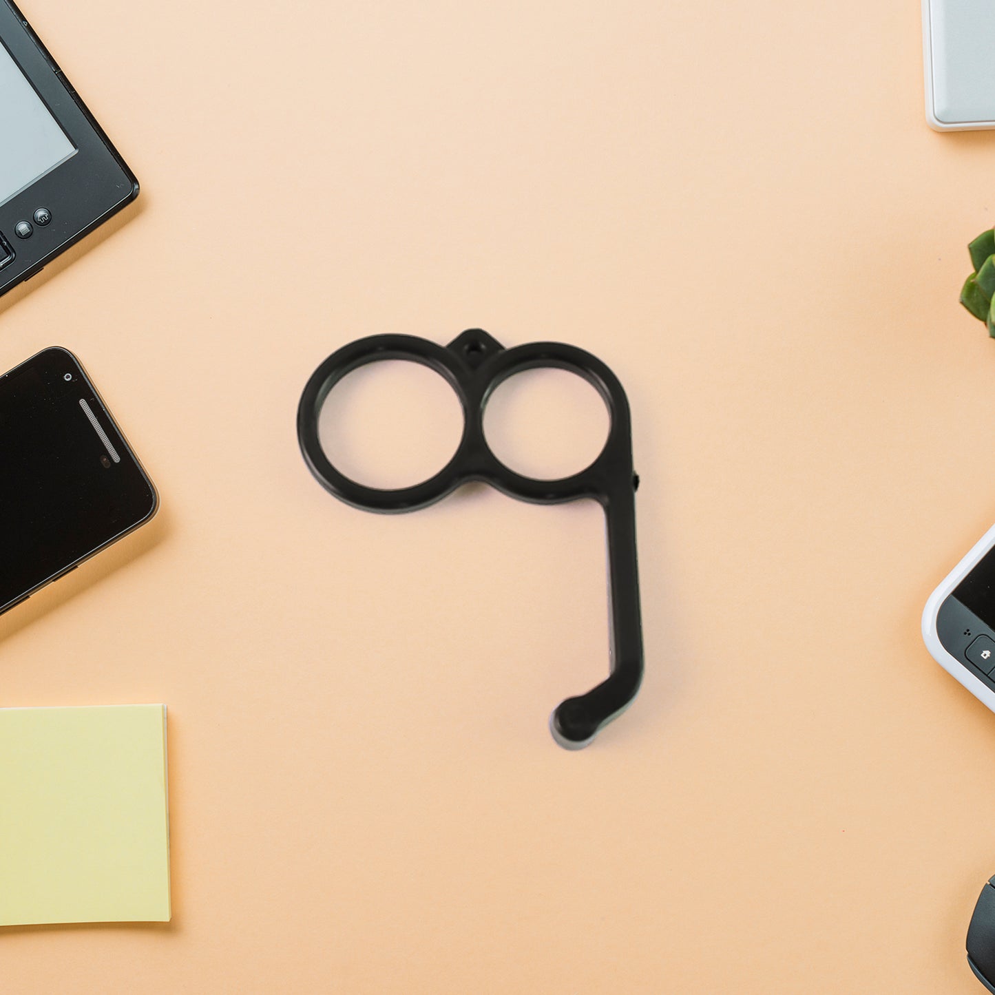 Plastic Hand Mobile Stand (Mix Color  1 Pc) - Happy Price - Image 6