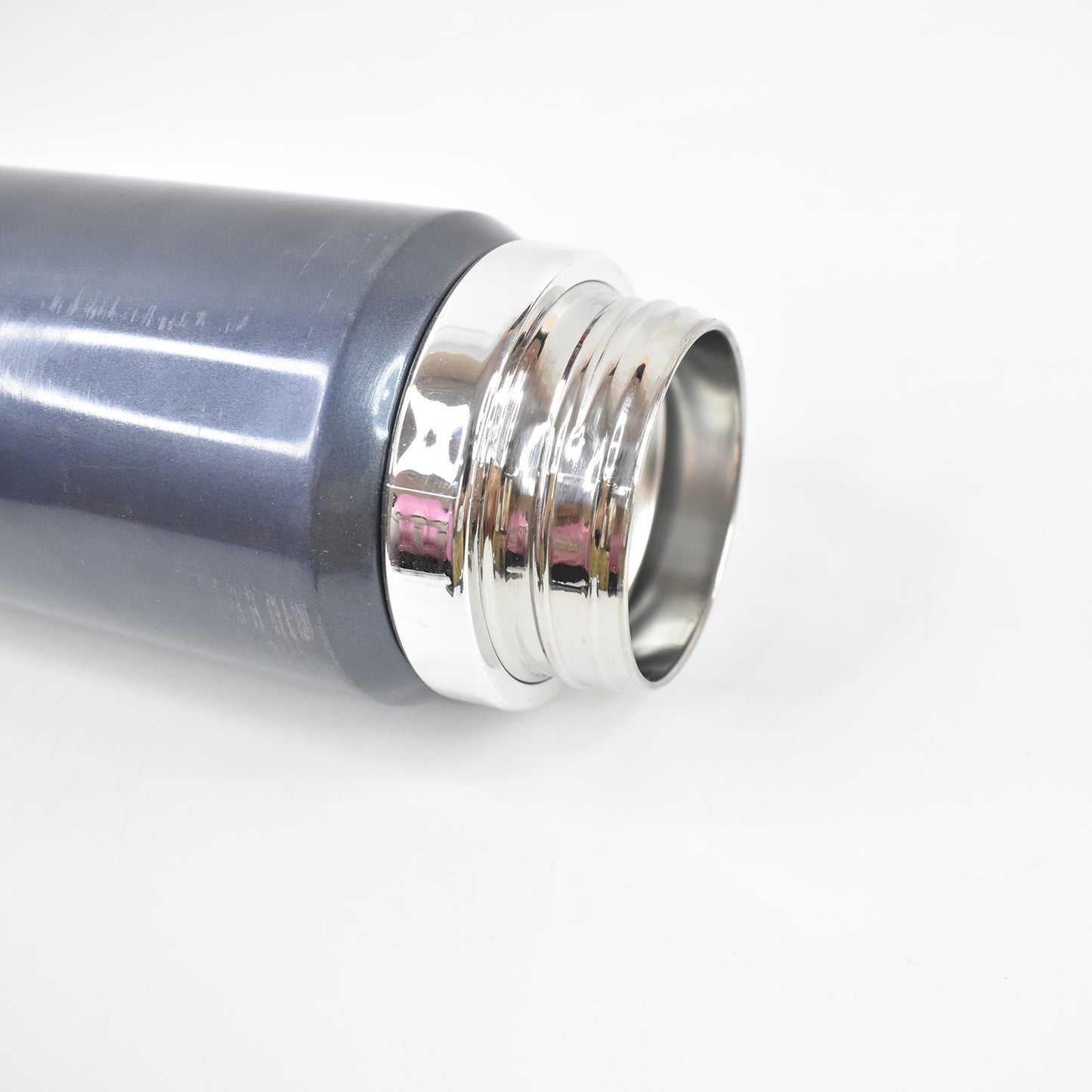 Stainless Steel Insulated Water Bottle - 600ml Approx, Leak-Proof with Straw - Happy Price - Image 5