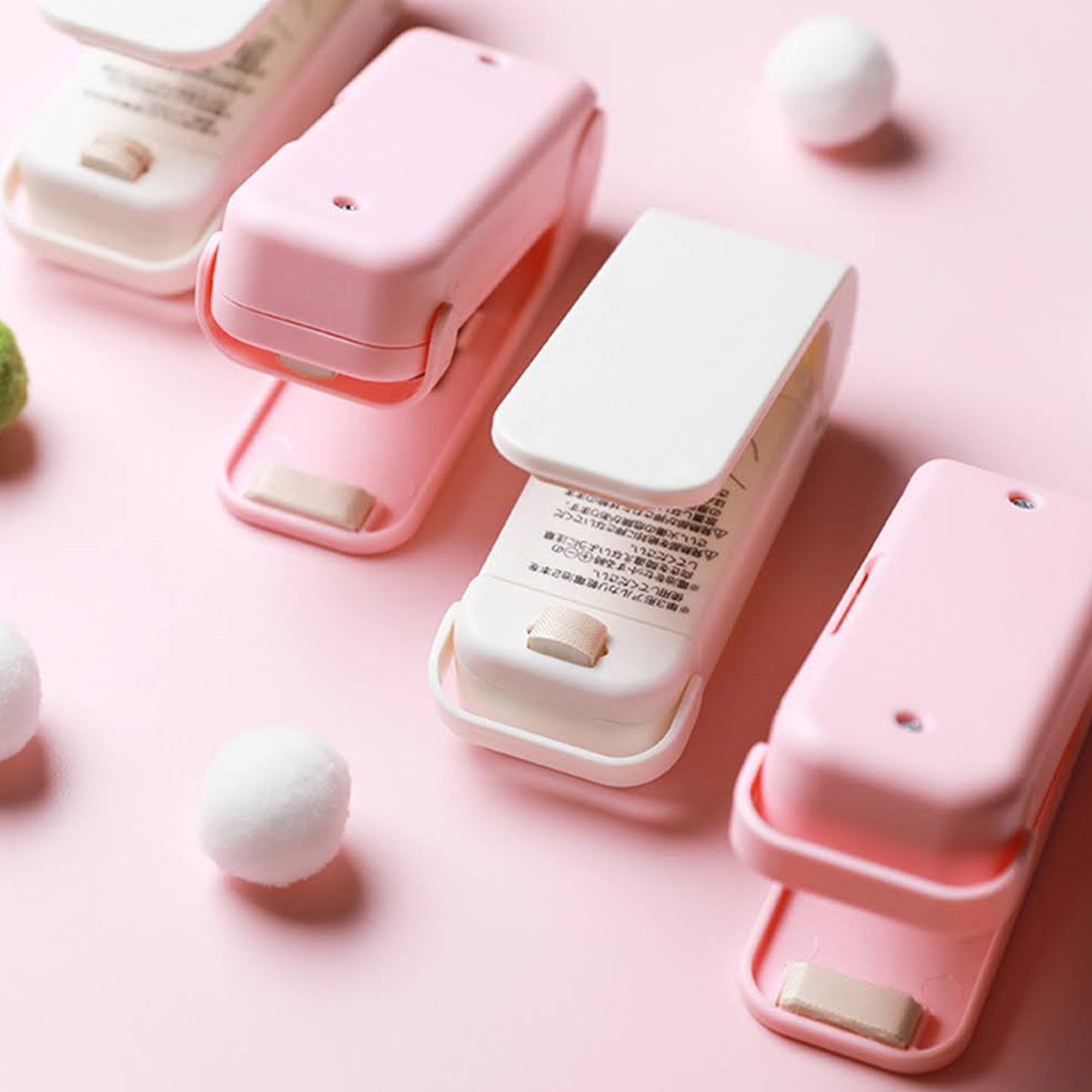 7675 Mini Sealing Machine Plastic Bag Sealer Portable Mini Super Seal Packing Plastic Bag Tool Sealing Machine Hand Held Heat (1pc) - Happy Price - Image 4