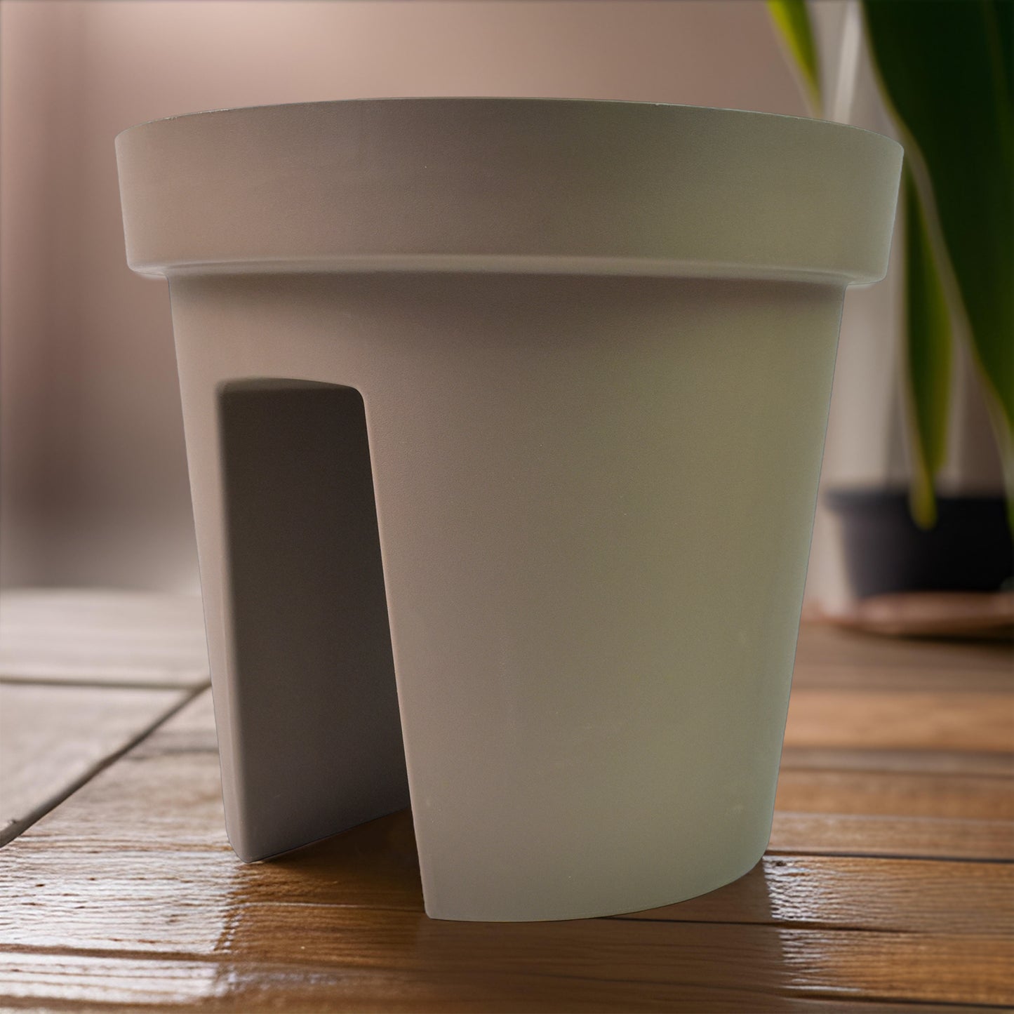 Creative Flower Pot Balcony Flower Pot Holder (2 Pc) - Happy Price - Image 3