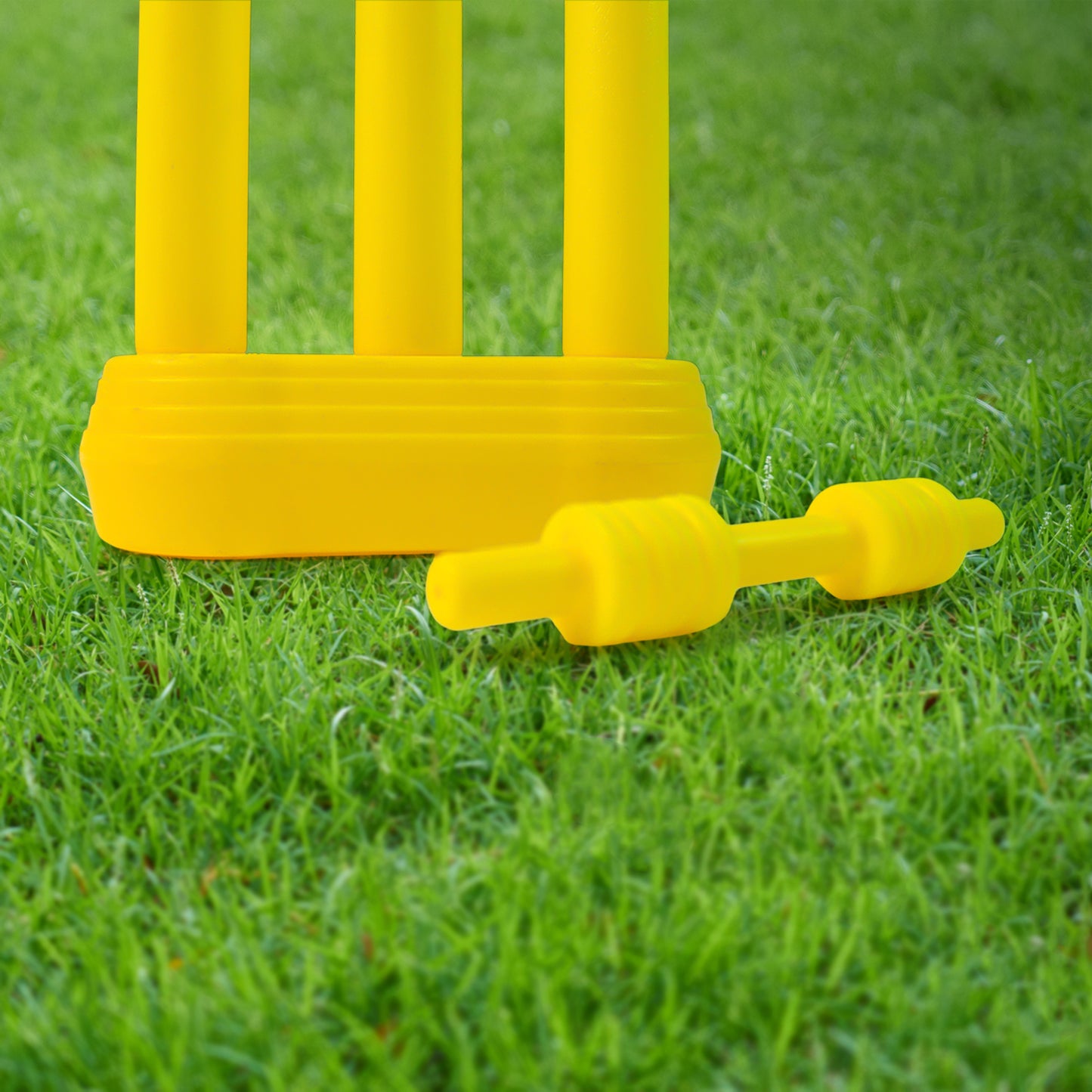 Small Cricket Kit For Boys  Girls Cricket Set With 1 Cricket Bat 1 Plastic Ball Bails 3 Stumps With Stand Base - Happy Price - Image 4