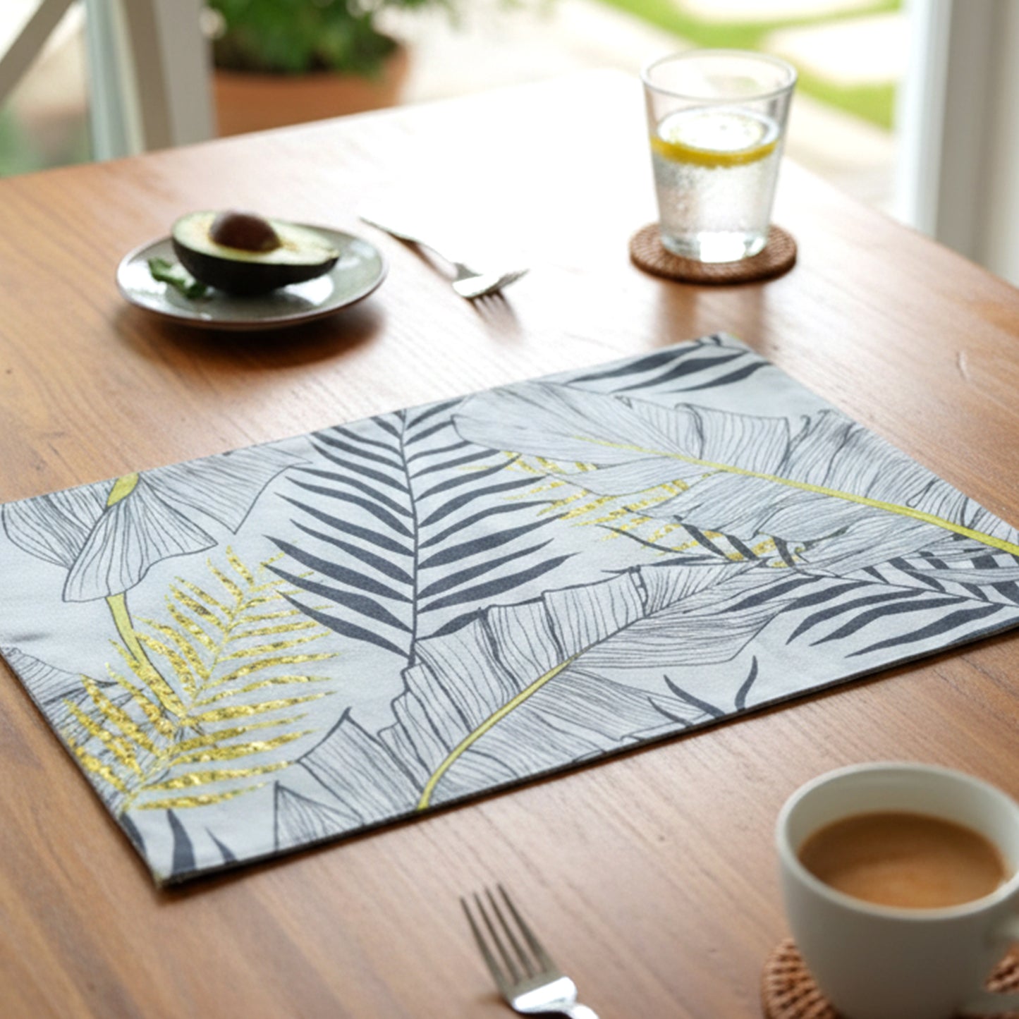 2-in-1 Reversible Leaf Print Placemat Set (2 Pcs) - Happy Price - Image 6