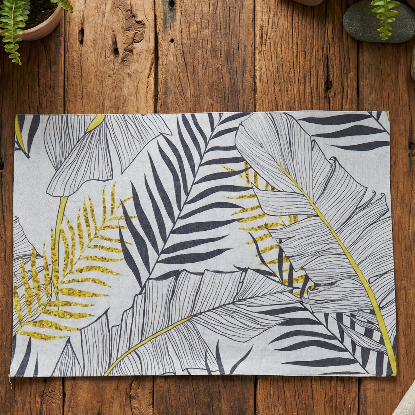2-in-1 Reversible Leaf Print Placemat Set (2 Pcs) - Happy Price - Image 3