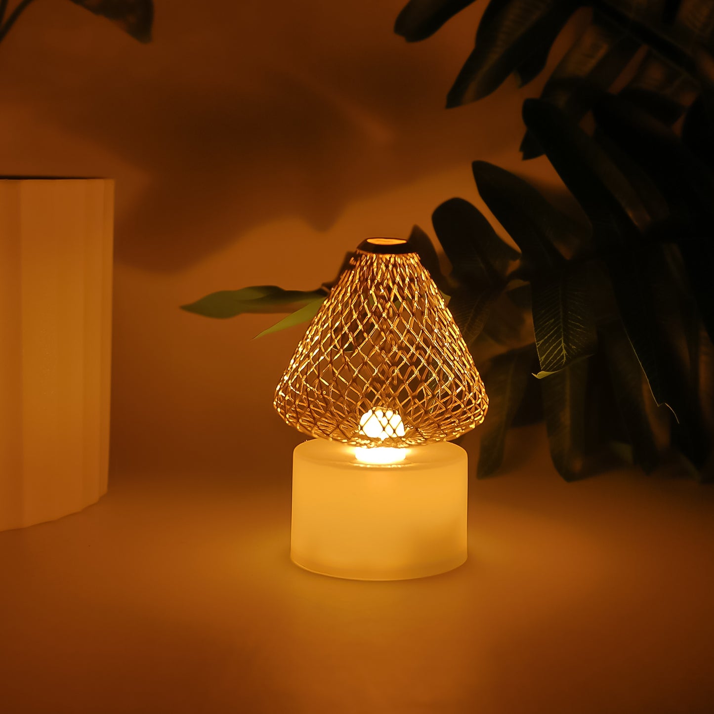 Set of 4 LED Flameless Candles with Mesh Shade - Warm White Flickering Lights - Happy Price - Image 6