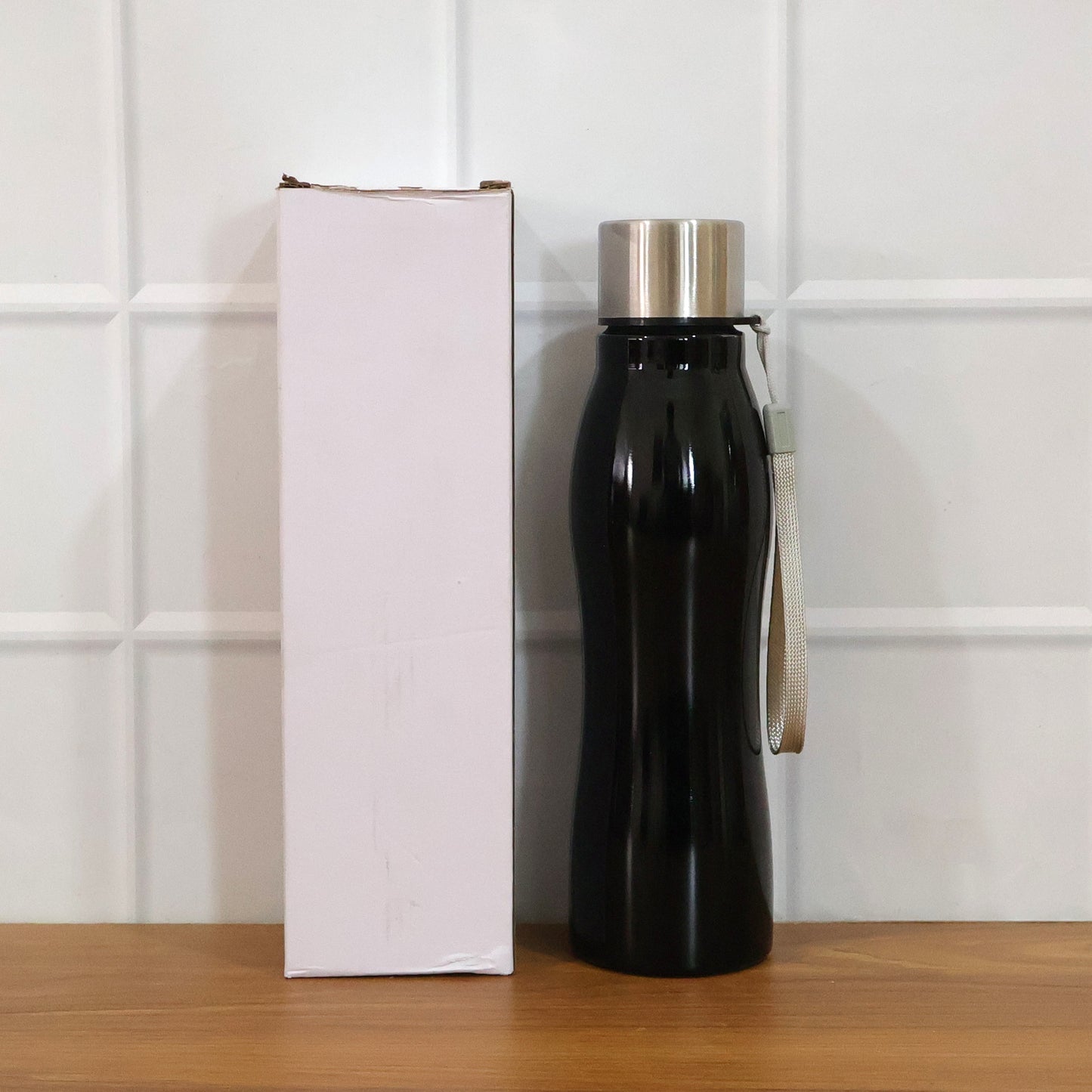 Stainless Steel Water Bottle 600 ML with Carry Strap - Happy Price - Image 7